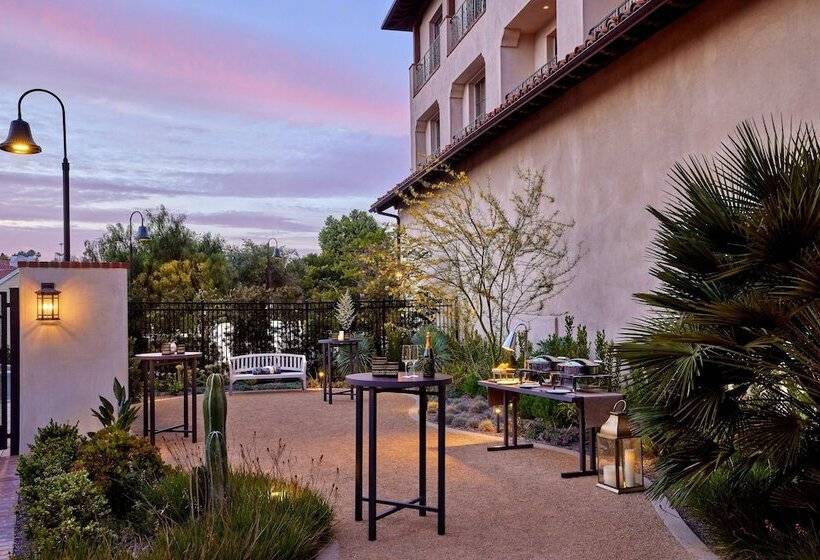 호텔 Inn At The Mission San Juan Capistrano, Autograph Collection