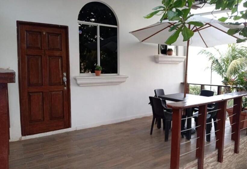 استراحتگاه Konchamar