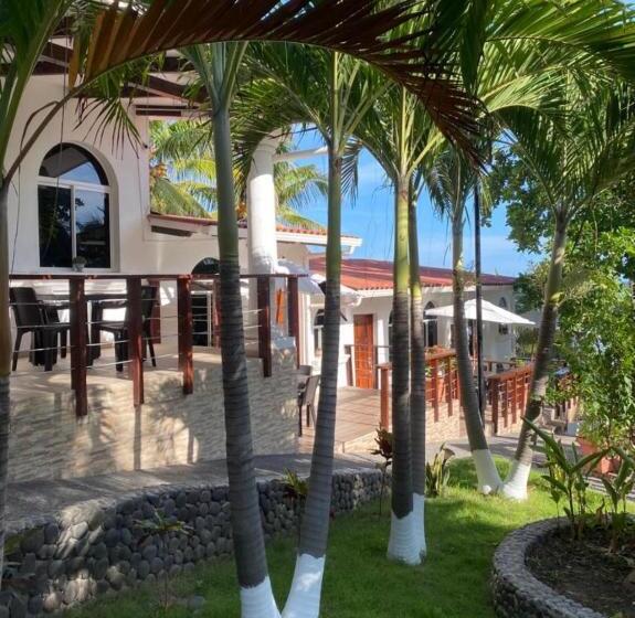 استراحتگاه Konchamar