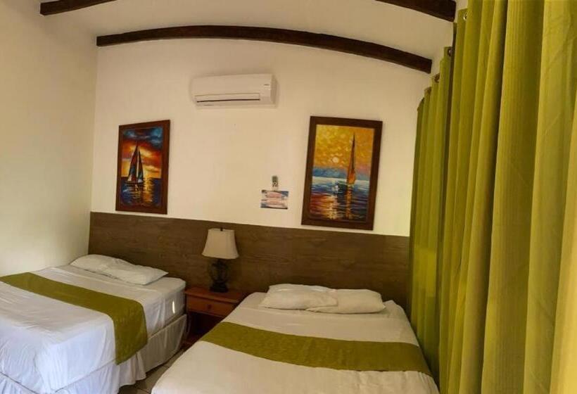 استراحتگاه Konchamar