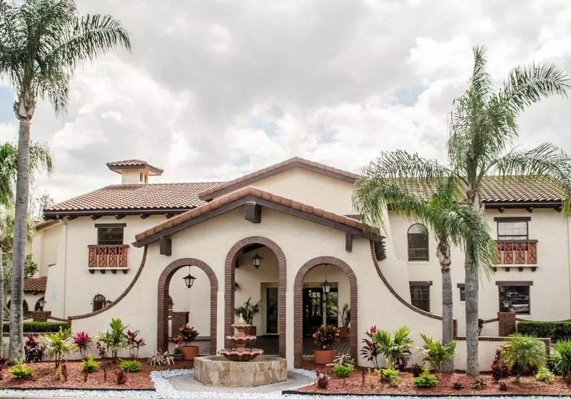 هتل Clarion Pointe Tampa Brandon Near Fairgrounds And Casino