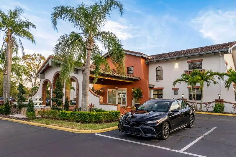 هتل Clarion Pointe Tampa Brandon Near Fairgrounds And Casino