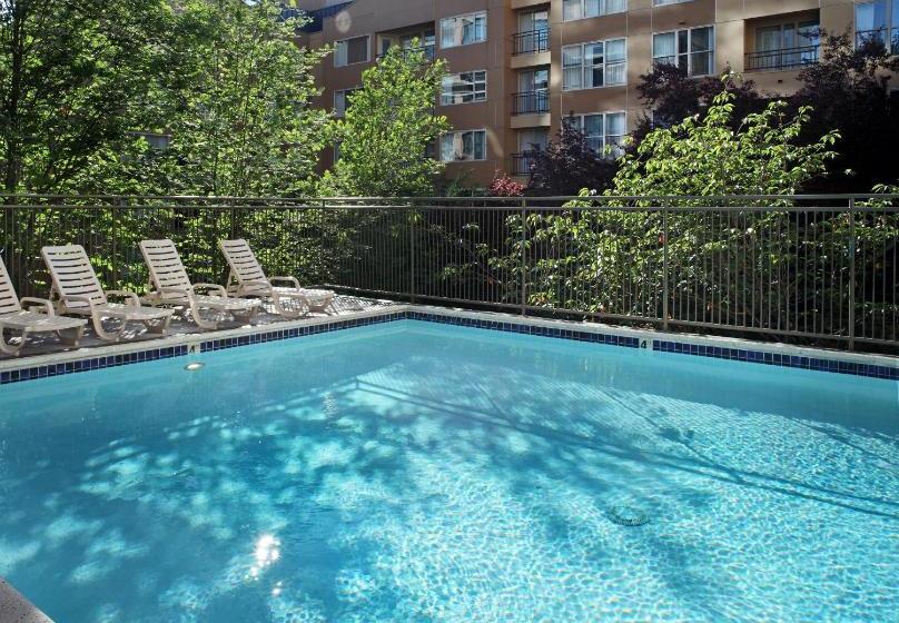 هتل Homewood Suites Seattle Convention Center/pike Street