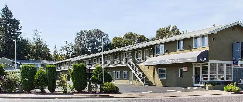 ホテル Parmani