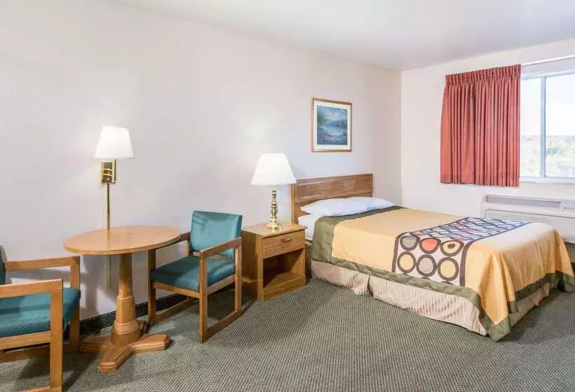 酒店 Super 8 By Wyndham West Middlesex/sharon Area