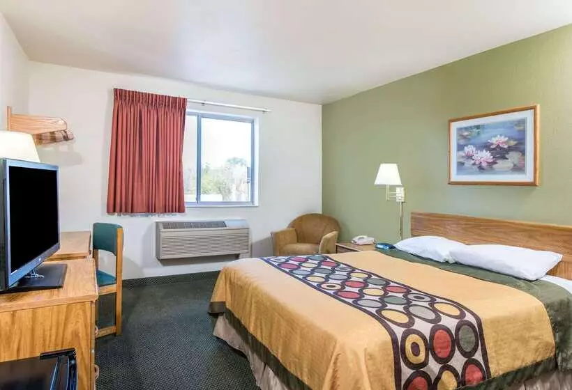 酒店 Super 8 By Wyndham West Middlesex/sharon Area