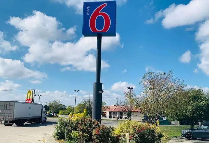 Motel 6 Franklin, Oh
