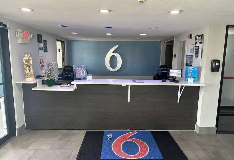 Motel 6 Franklin, Oh