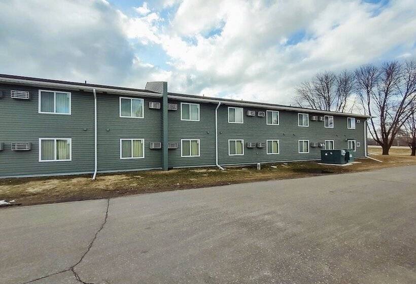 Мотель Love Hotels Staples At Hwy 10 Mn