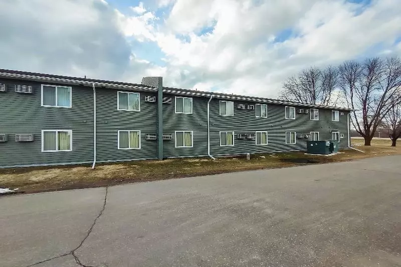 Motelli Love Hotels Staples At Hwy 10 Mn