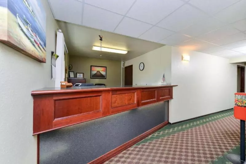 Motelli Love Hotels Staples At Hwy 10 Mn