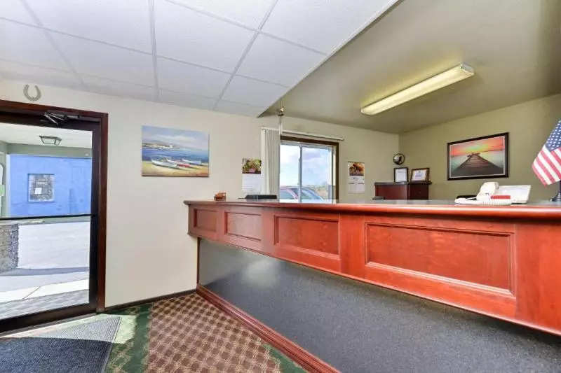 Motelli Love Hotels Staples At Hwy 10 Mn