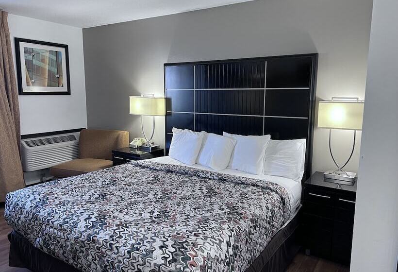 فندق على الطريق Amerivu Inn