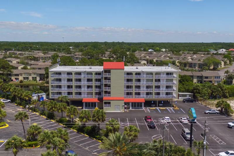 فندق على الطريق Baymont By Wyndham Panama City Beach