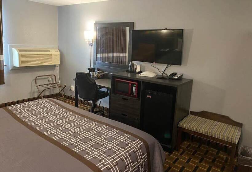 מוטל Faribault Hometown Inn & Suites