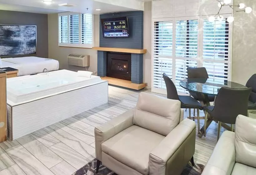 مُتل Livinn Hotel St Paul East / Maplewood