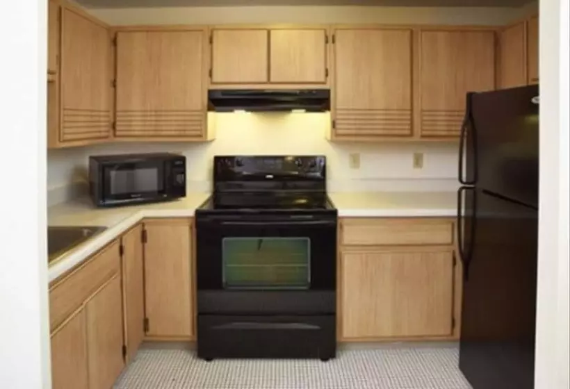 مُتل Livinn Hotel St Paul East / Maplewood