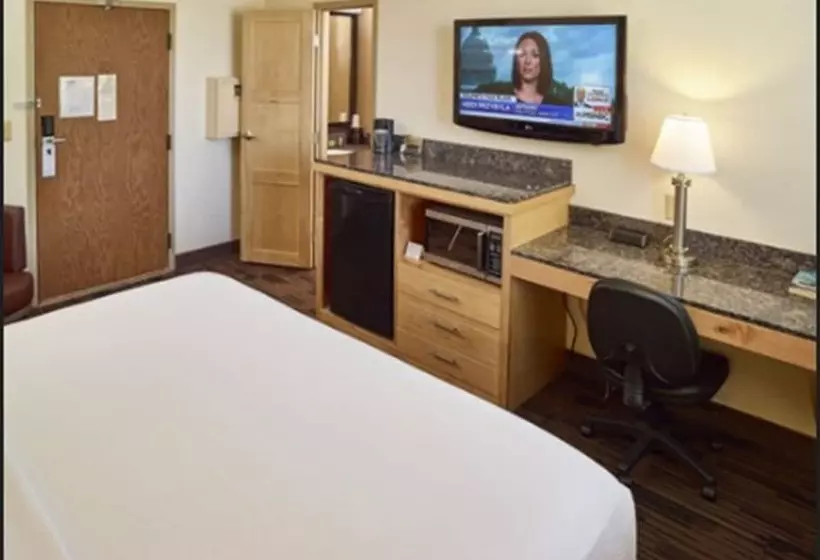 مُتل Livinn Hotel St Paul East / Maplewood