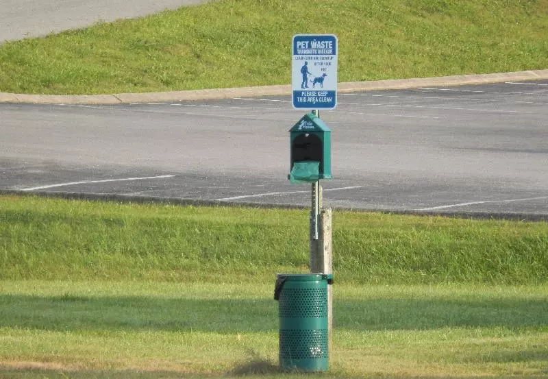 汽车旅馆 Red Roof Inn Berea