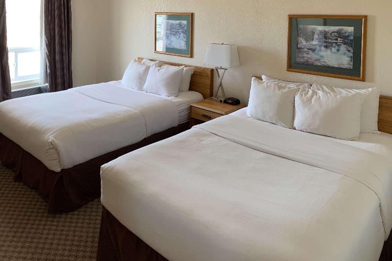 فندق على الطريق Rodeway Inn