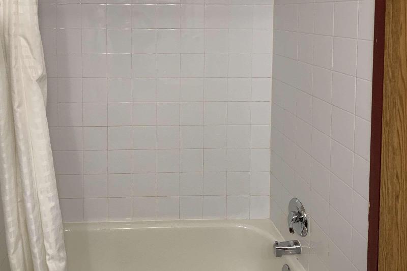 فندق على الطريق Rodeway Inn