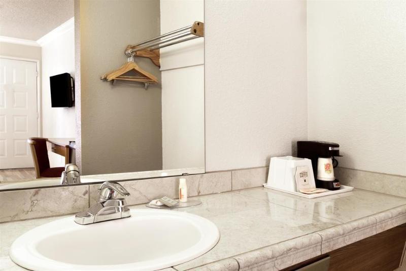 모텔 Super 8 Buttonwillow