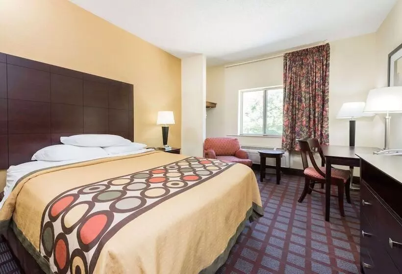 Мотель Super 8 By Wyndham Bloomington University Area