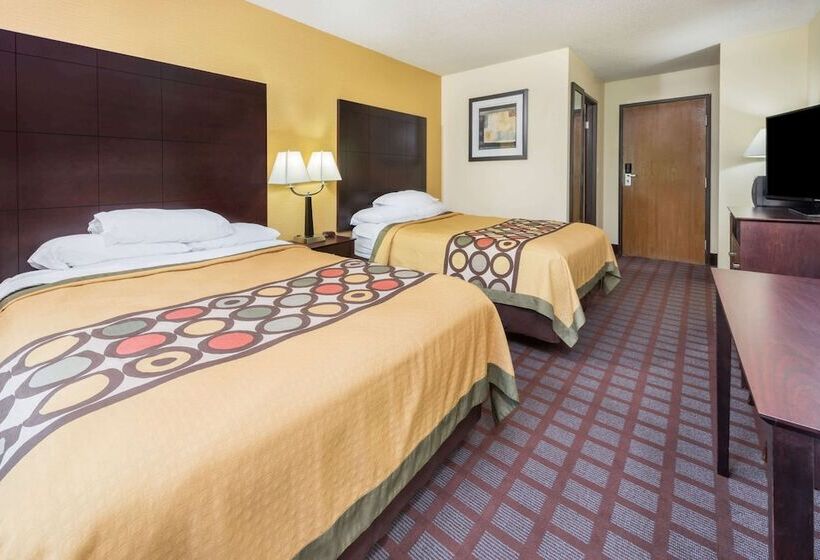 فندق على الطريق Super 8 By Wyndham Bloomington University Area