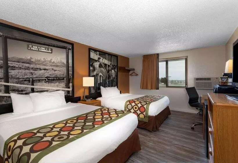 فندق على الطريق Super 8 By Wyndham Cheyenne Wy