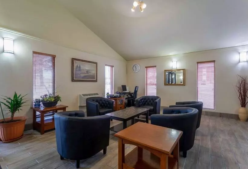 فندق على الطريق Super 8 By Wyndham Cheyenne Wy