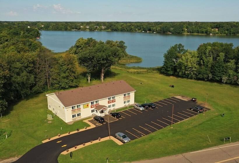 מוטל Super 8 By Wyndham Chisago City