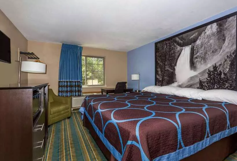 汽车旅馆 Super 8 By Wyndham Douglas