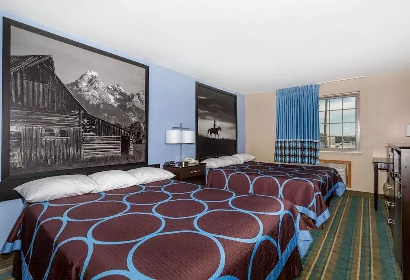 汽车旅馆 Super 8 By Wyndham Douglas