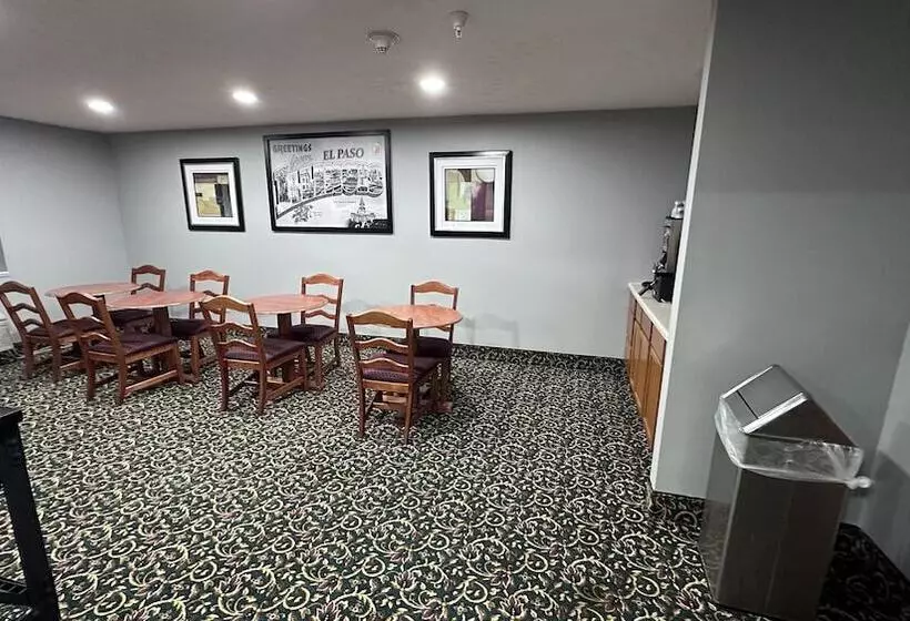 モーテル Super 8 By Wyndham El Paso Il