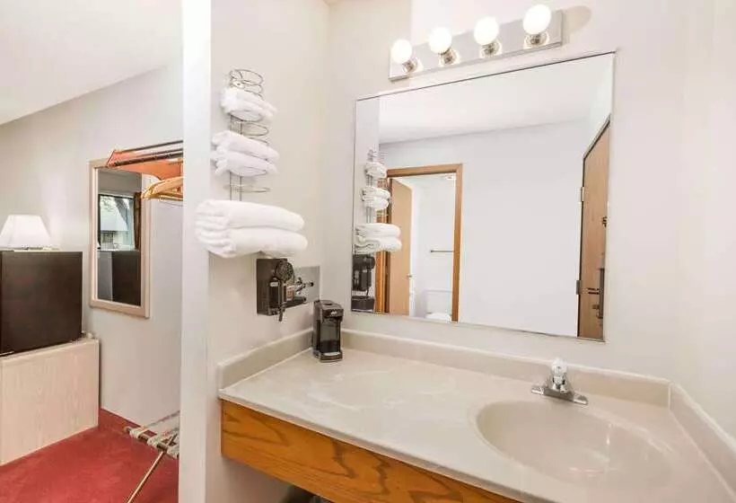 汽车旅馆 Super 8 By Wyndham Estherville