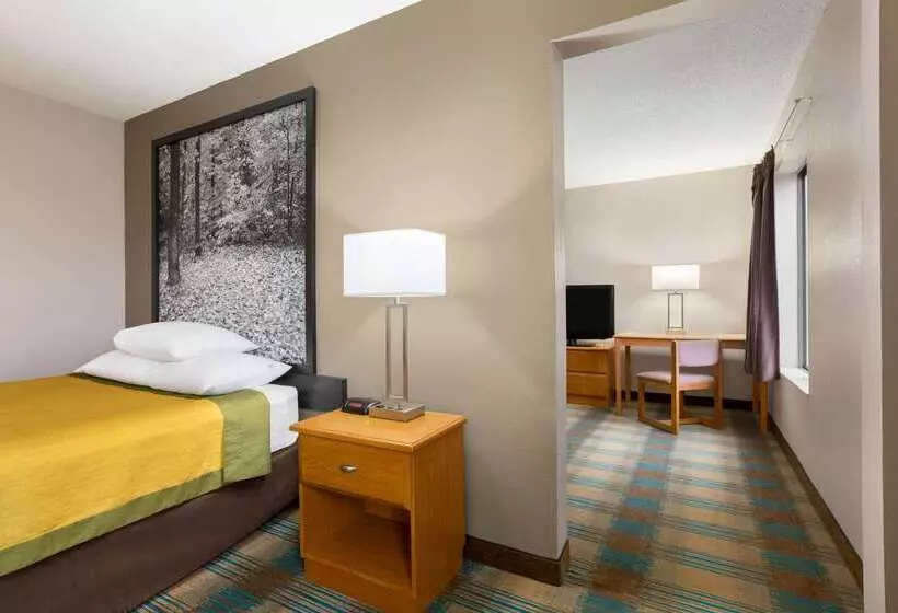 모텔 Super 8 By Wyndham Hannibal