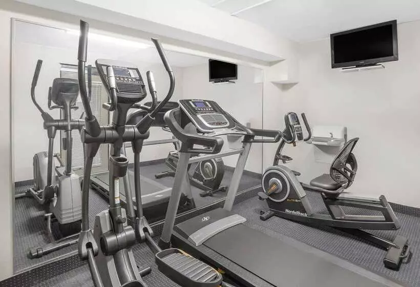 Мотель Super 8 By Wyndham Marion Nc