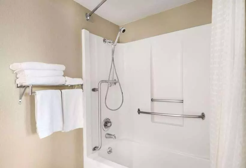 モーテル Super 8 By Wyndham Meridian