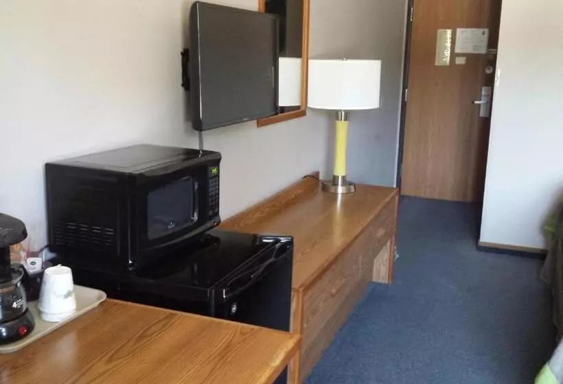 Мотель Super 8 By Wyndham Pella