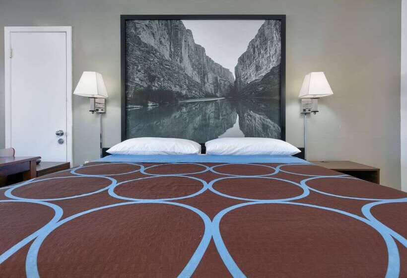 מוטל Super 8 By Wyndham Vernon