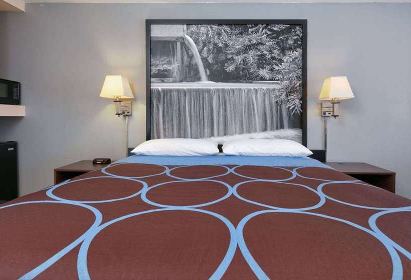 מוטל Super 8 By Wyndham Vernon