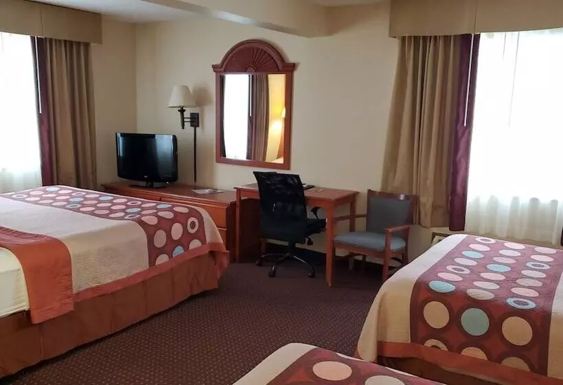 فندق على الطريق Super 8 By Wyndham Waverly