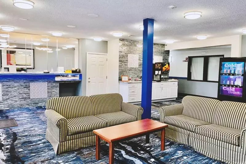 모텔 Coratel Inn & Suites By Jasper Northfield