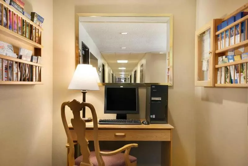 모텔 Coratel Inn & Suites By Jasper Northfield