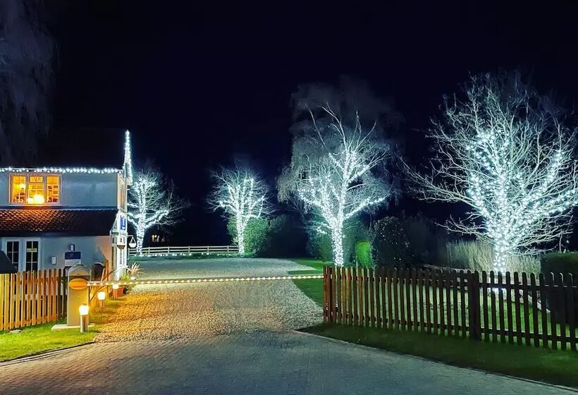 Retkeilymaja Village Limits Bed And Breakfast Rooms