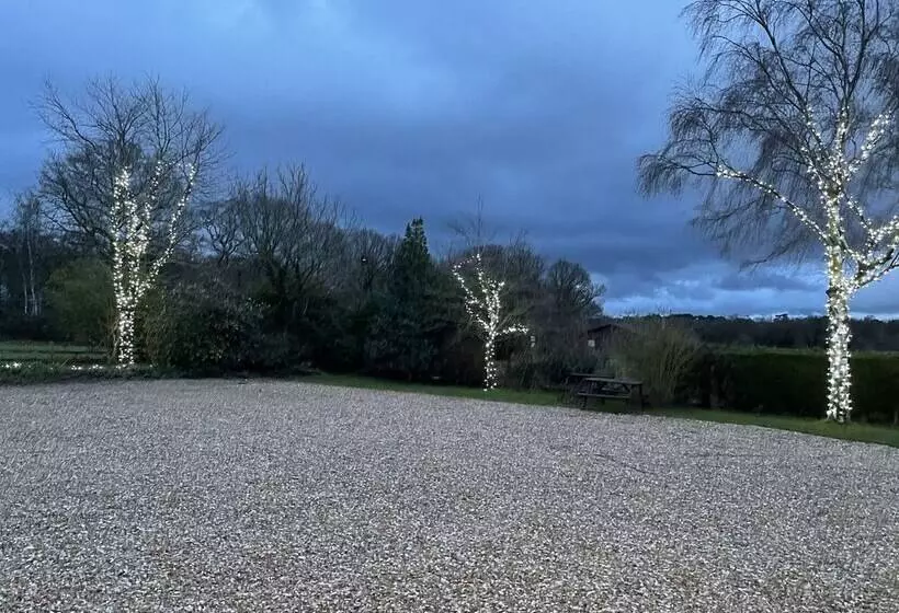 Retkeilymaja Village Limits Bed And Breakfast Rooms