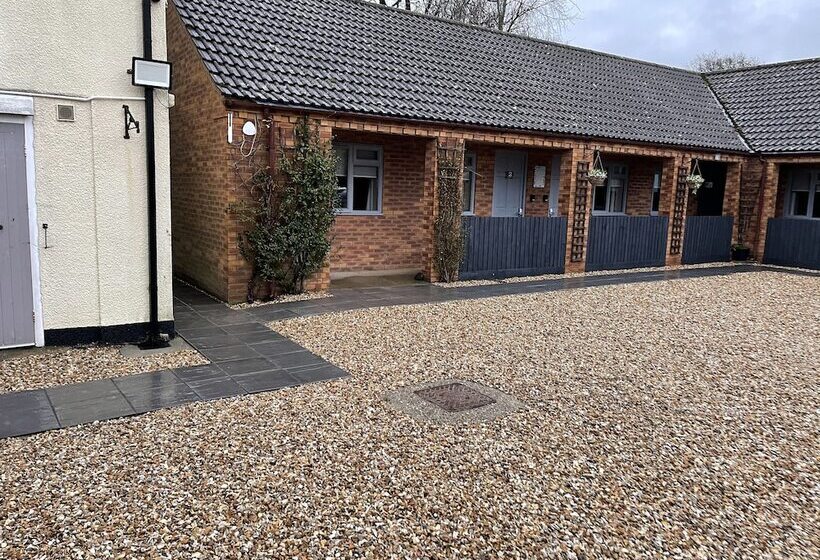 호스텔 Village Limits Bed And Breakfast Rooms