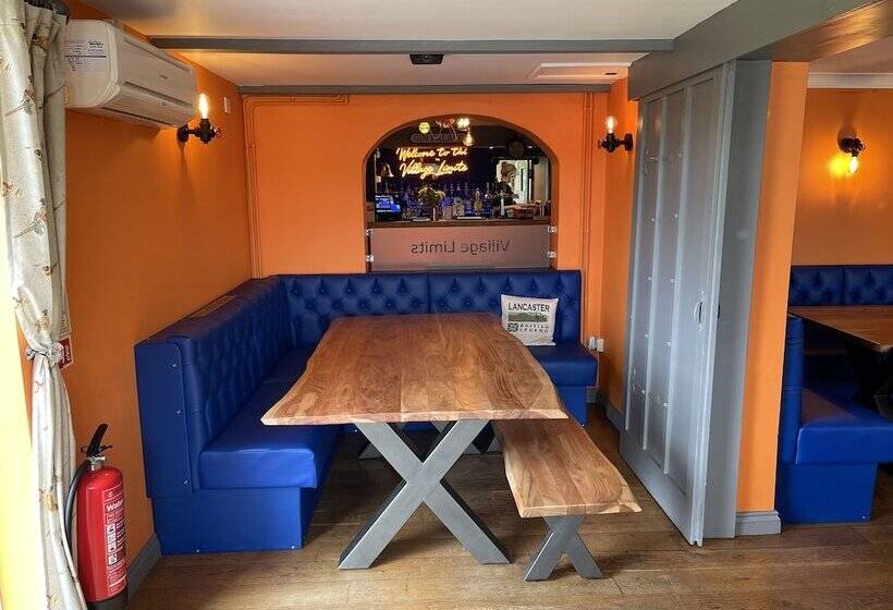 호스텔 Village Limits Bed And Breakfast Rooms