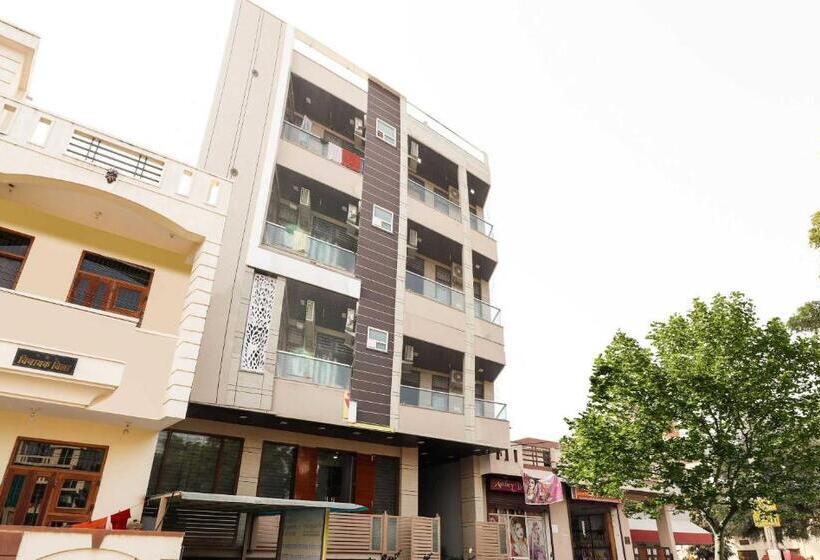 ホテル Flagship Shagun Home