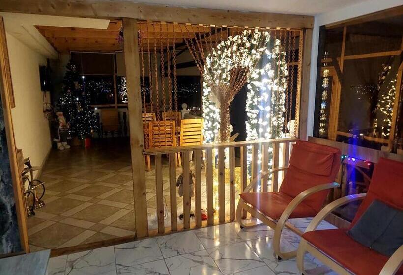 پانسیون Hill Fort Kutaisi